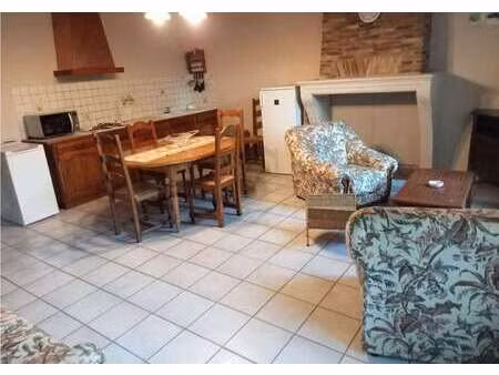 location maison à vendays-montalivet (33930) : à louer / 80m² vendays-montalivet