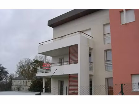 location appartement  m² t-1 à saint-avertin  435 €