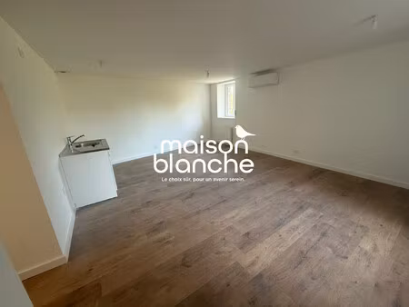 appartement à louer lencloître