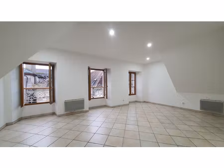 appartement 2 pièces au coeur de navarrenx