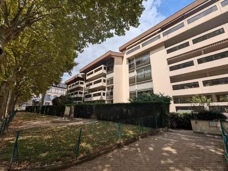 studio loué avec garage et cave - idéal investisseurs