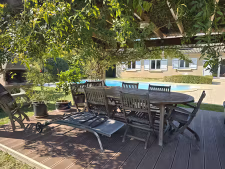 maison familiale avec piscine