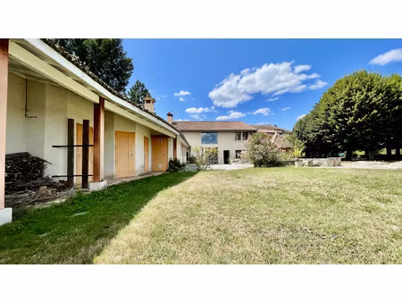 exclusivité authentique maison de chasse au cachet unique