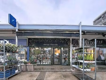 vente boutique/local commercial 50 m²