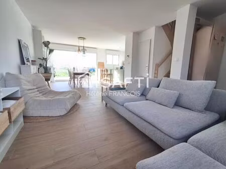 maison contemporaine de 2024