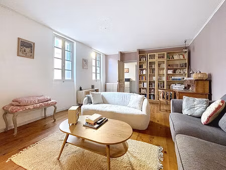 charmante maison de ville avec 3 chambres + combles à montauban ville bourbon