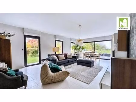 maison de luxe de 7 pièces en vente à avelin  france