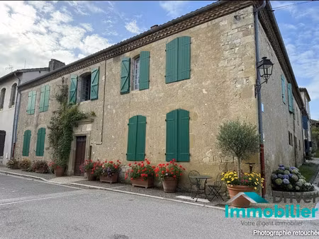 vente maison 8 pièces 490 m² à barran (32350)  75 990 €