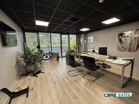 location bureau grésy-sur-aix 215 m²