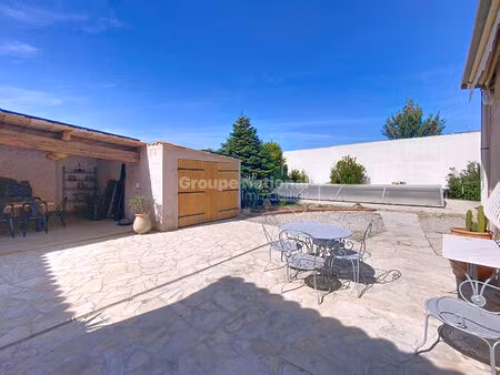 rare ! maison/appartement unique en plein centre ville avec piscine privée !