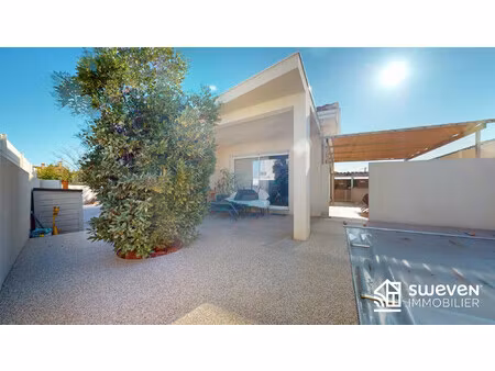 villa 3 faces plain pied piscine