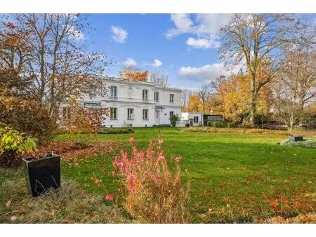maison de 5 chambres de luxe en vente le vésinet  île-de-france