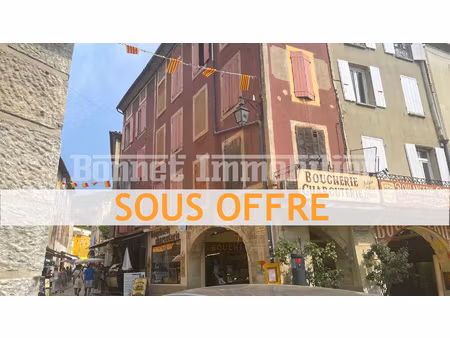 achat immeuble 242m² nyons 26110