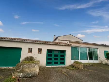 maison 6 pièces 157 m² à vendre / acheter palud des noves 13550 ? | era immobilier