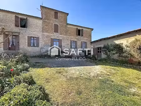 vente maison 6 pièces 103 m² à cars (33390)  110 000 €