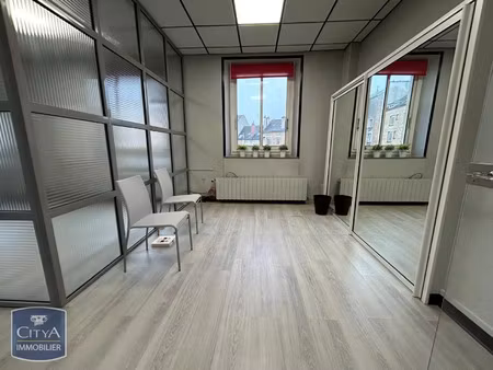 local professionnel à louer - charleville-mézières (08) - 930€