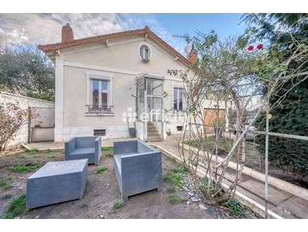 maison 3 pièces - 65 m²