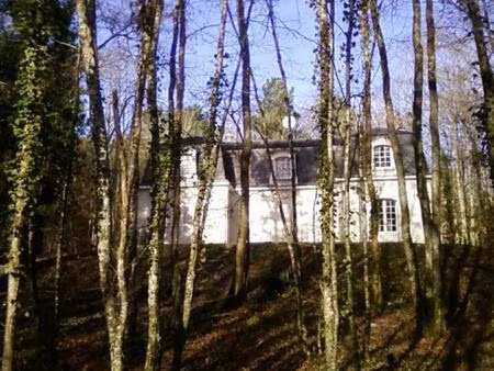 location maison 6 pièces 165 m² à isola (06420)