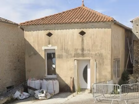 annonce vente maison 7 pièces de 195m2 à saint-bonnet-sur-gironde (17150) - paruvendu.fr r