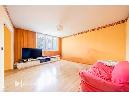 mérignac  appartement lumineux et fonctionnel  à 5 minutes du centre et proche du tram