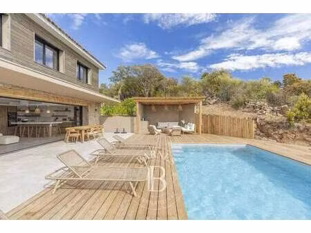 maison à vendre 5 pièces 140 m2 zonza sainte-lucie-de-porto-vecchio - 1 580 000 €