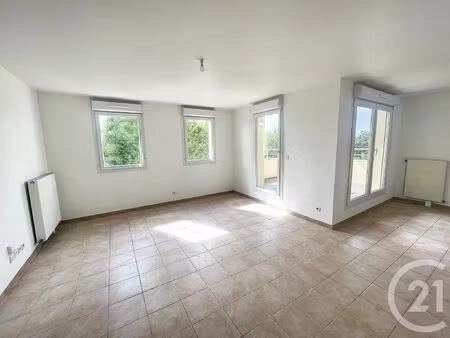 location appartement 3 pièces 77m² betheny 51450