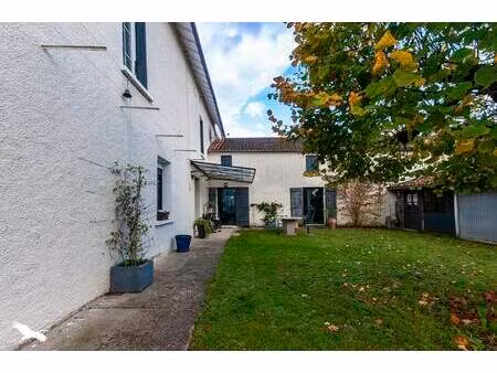 vente maison 8 pièces 322 m² agonac (24460)