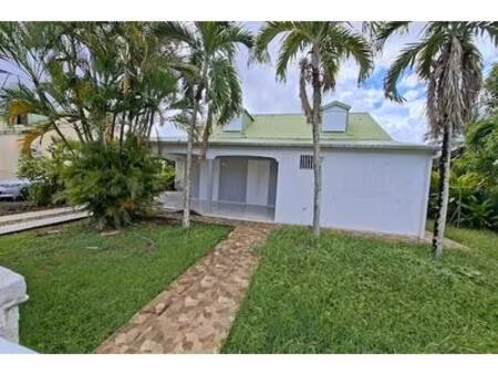 location villa 5 pièces 124 m2 à baie mahault  guadeloupe