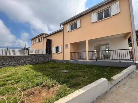 location maison 4 pièces 115m² le tampon 97430