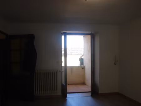 châteauneuf du rhône (26 - proche montelimar) - immeuble de rapport + investissement (loge