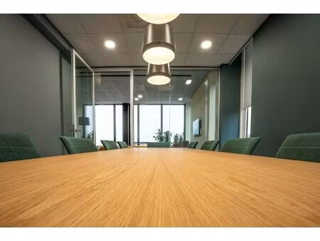 vannes nord- ensemble de bureaux de 55 m² environ