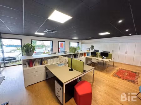 location bureau begles 33130