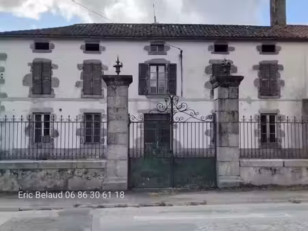 vente immeuble l'absie 79240 - - surface privée
