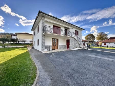 vente maison 7 pièces 166m2 saint-palais 64120 - 280000 € - surface privée