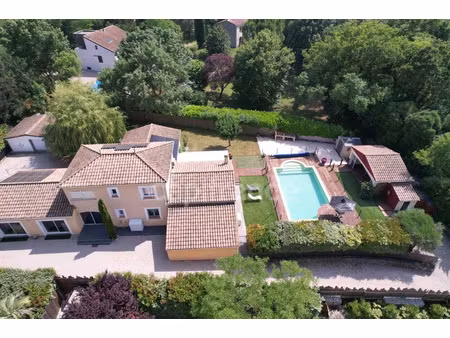 vente maison 8 pièces 228 m² mas-de-londres (34380)