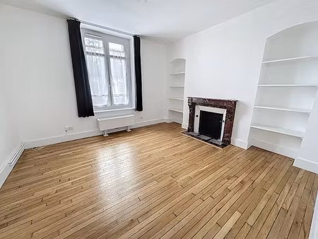 location appartement 3 pièces 62.46 m² à sainte-savine (10300)  750 €