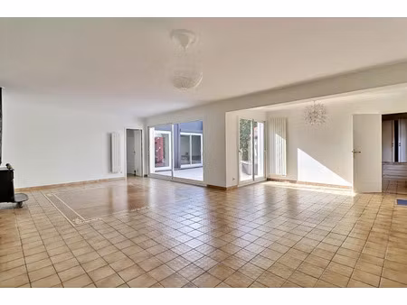 vente maison 9 pièces 230 m² à sainte-genevieve-des-bois (91700)  598 000 €