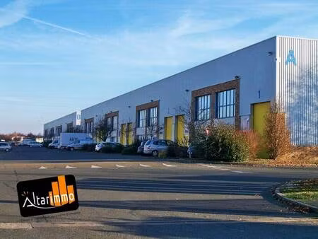 local d'activités à louer