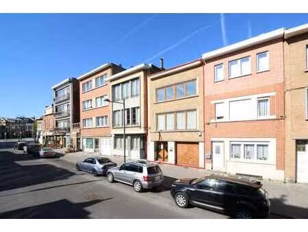 maison avec profession liberale  terrasse  jardin & garage