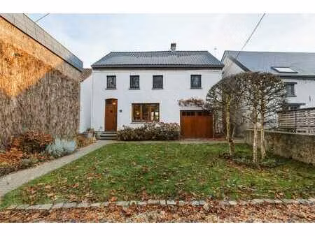 sous option? maison 4 façades rénovée à aische-en-refail