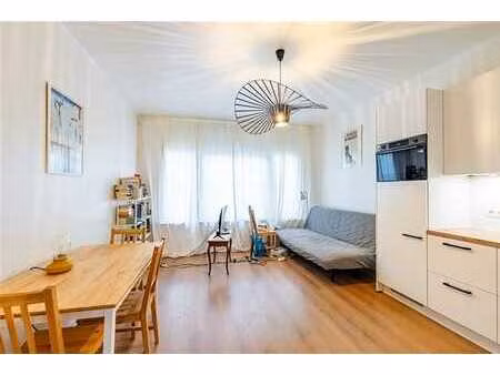 montgomery  bel appartement 2ch/sdd rénové en 2024