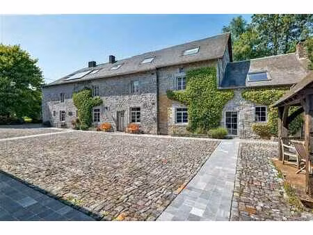 splendide manoir seigneurial sur 5ha dans cadre magnifique!