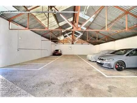 entrepôt à louer à lobbes