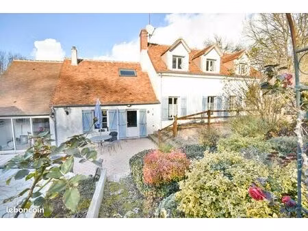 longère 8 pièces 122 m²