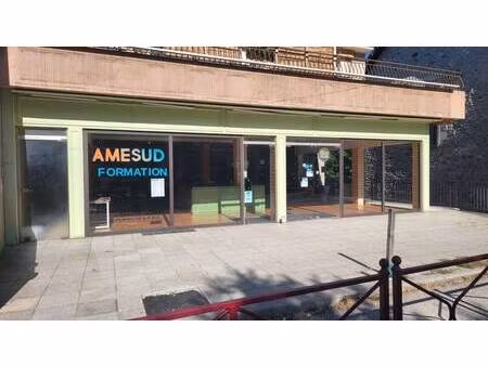 local commercial à vendre