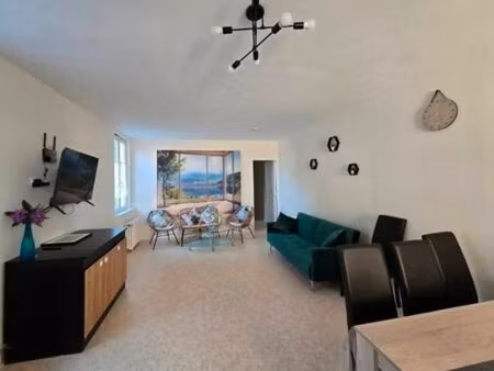 appartementt3 meublé 650e -61 5m2à bagnoles-de -l’orne