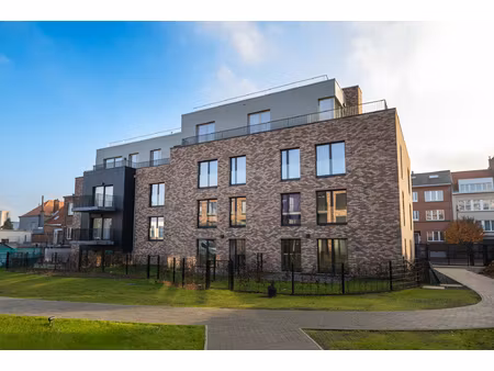 appartement te koop in ganshoren met 2 slaapkamers