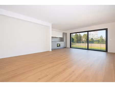 appartement te koop in ganshoren met 3 slaapkamers