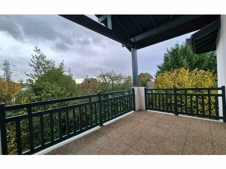 appartement saint-pierre-d'irube 62.92 m² t-3 à vendre  300 000 €