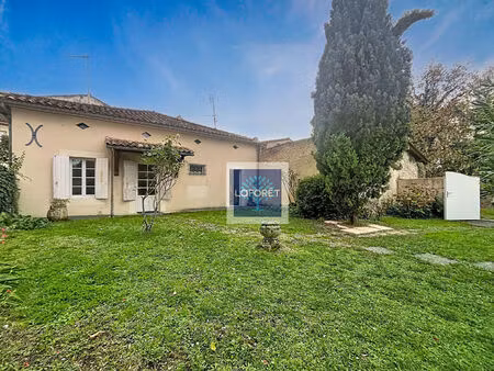 maison pierre proche des commerces et au calme